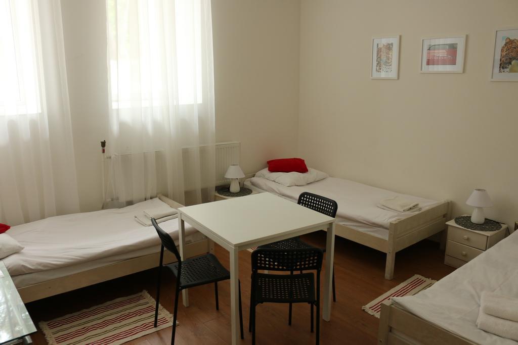 Hotel Lachowka Krepiec エクステリア 写真